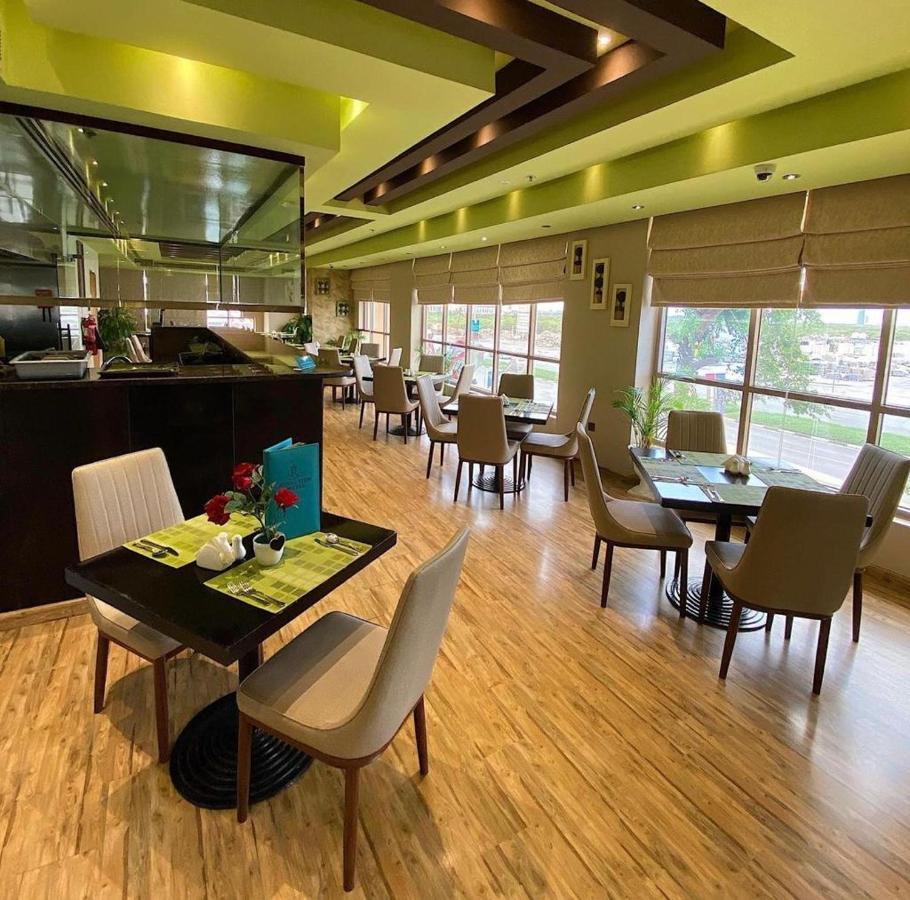 Royal View Hotel Рас ал Хайм Екстериор снимка